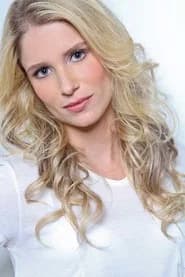 Júlia Lund