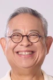 เกียรติ กิจเจริญ