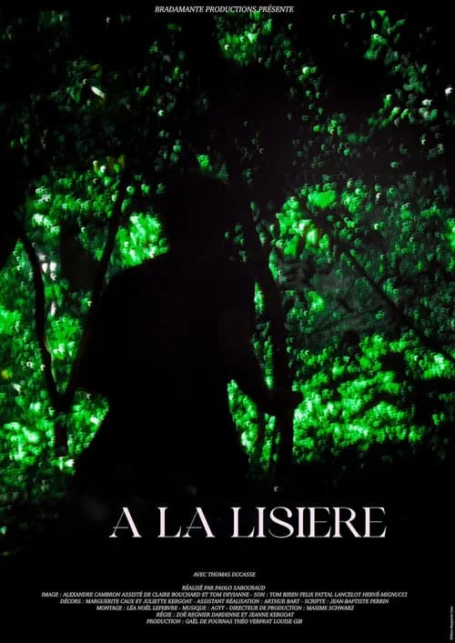 À la lisière