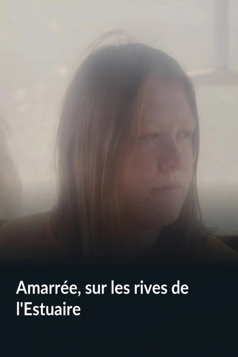 Amarrée, sur les rives de l'Estuaire