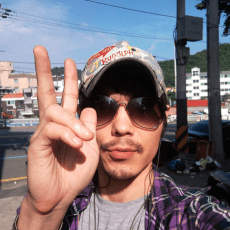 Dong-Wook Lee