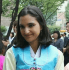 Najat Sifer-Lee