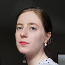 Julie Debelhoir
