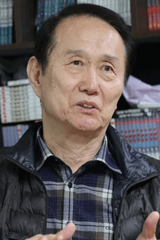 Haeng-Seok Go