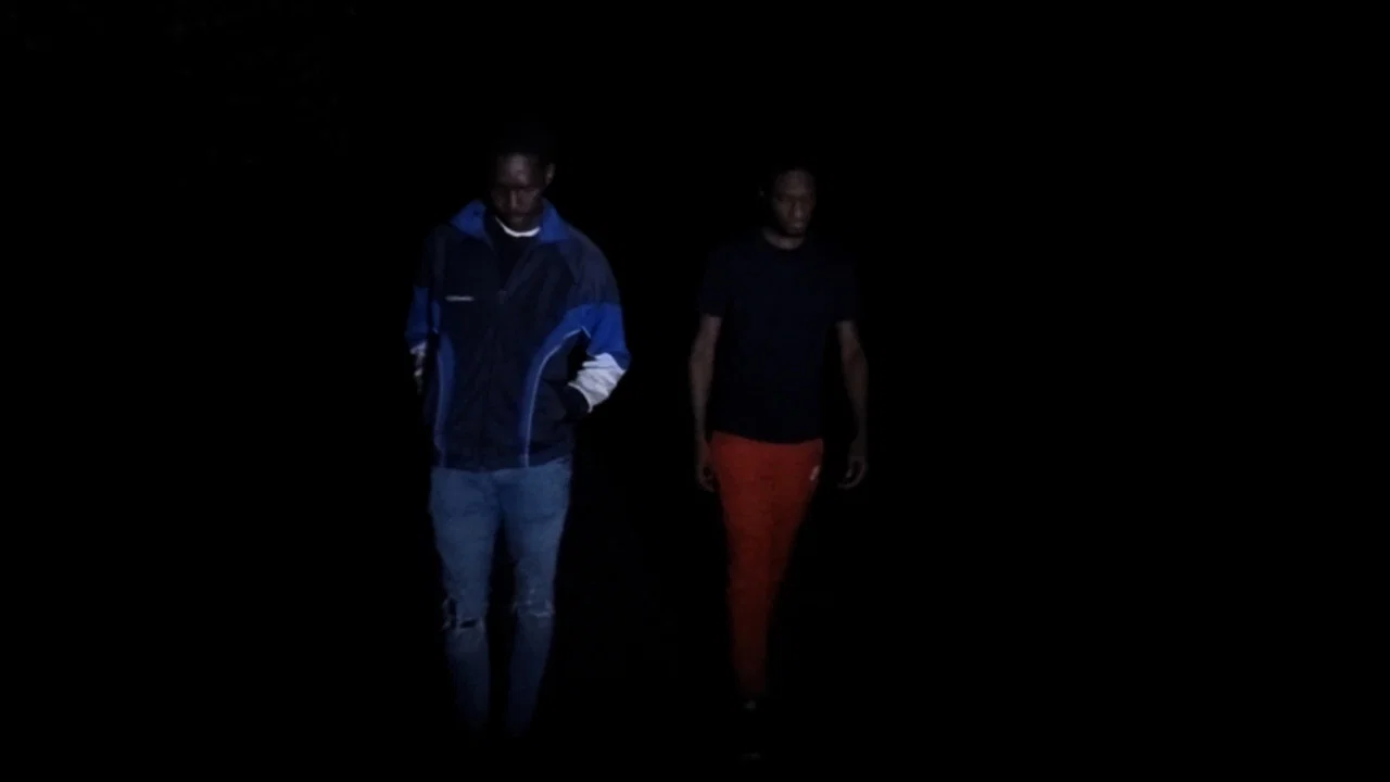 Couverture de À l'entrée de la nuit