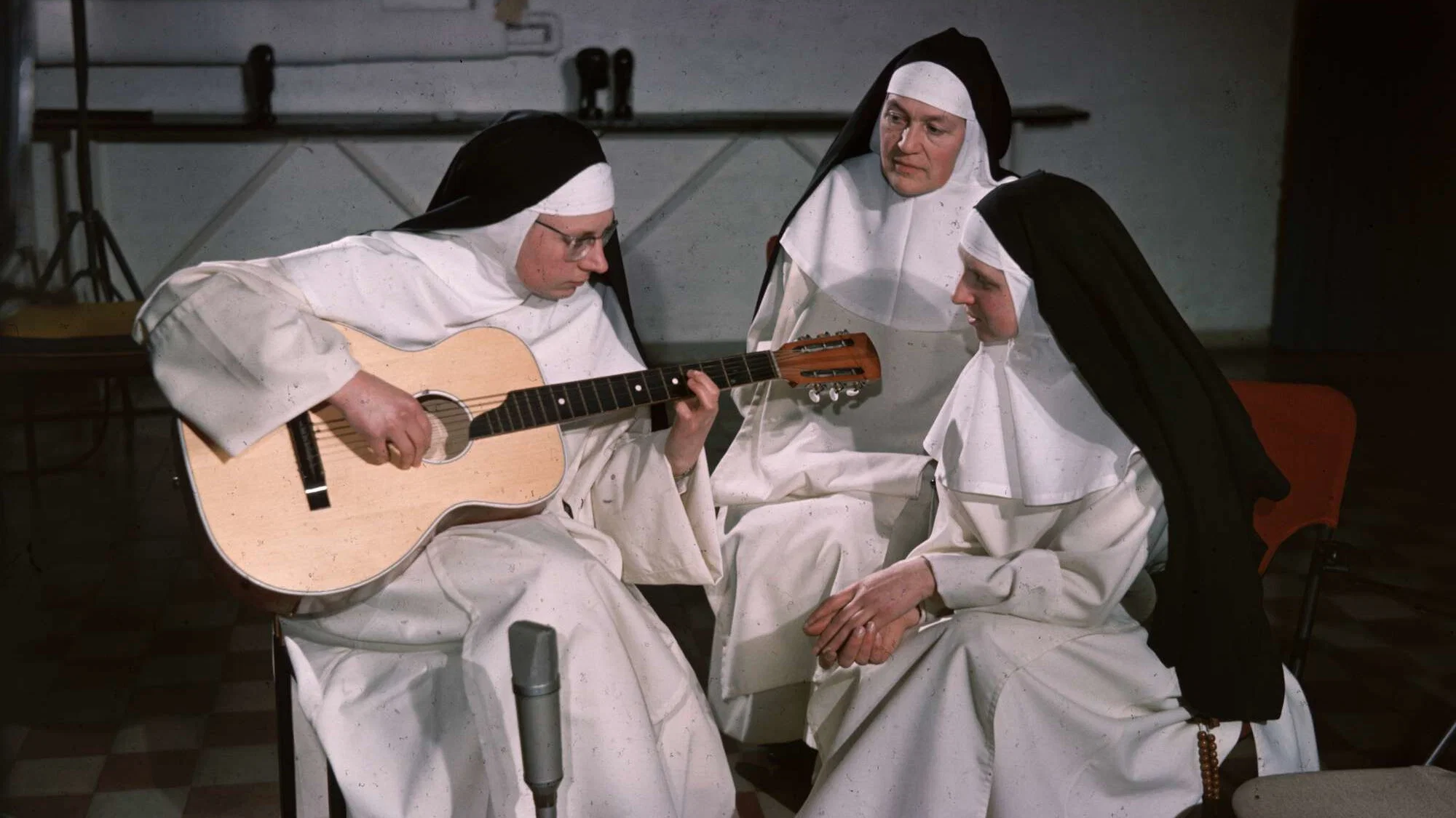 Couverture de Sœur Sourire : Qui a tué la voix de Dieu ?